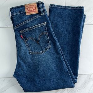 Levi’s Ribcage Straight ankle dark wash jeans 32 just like new